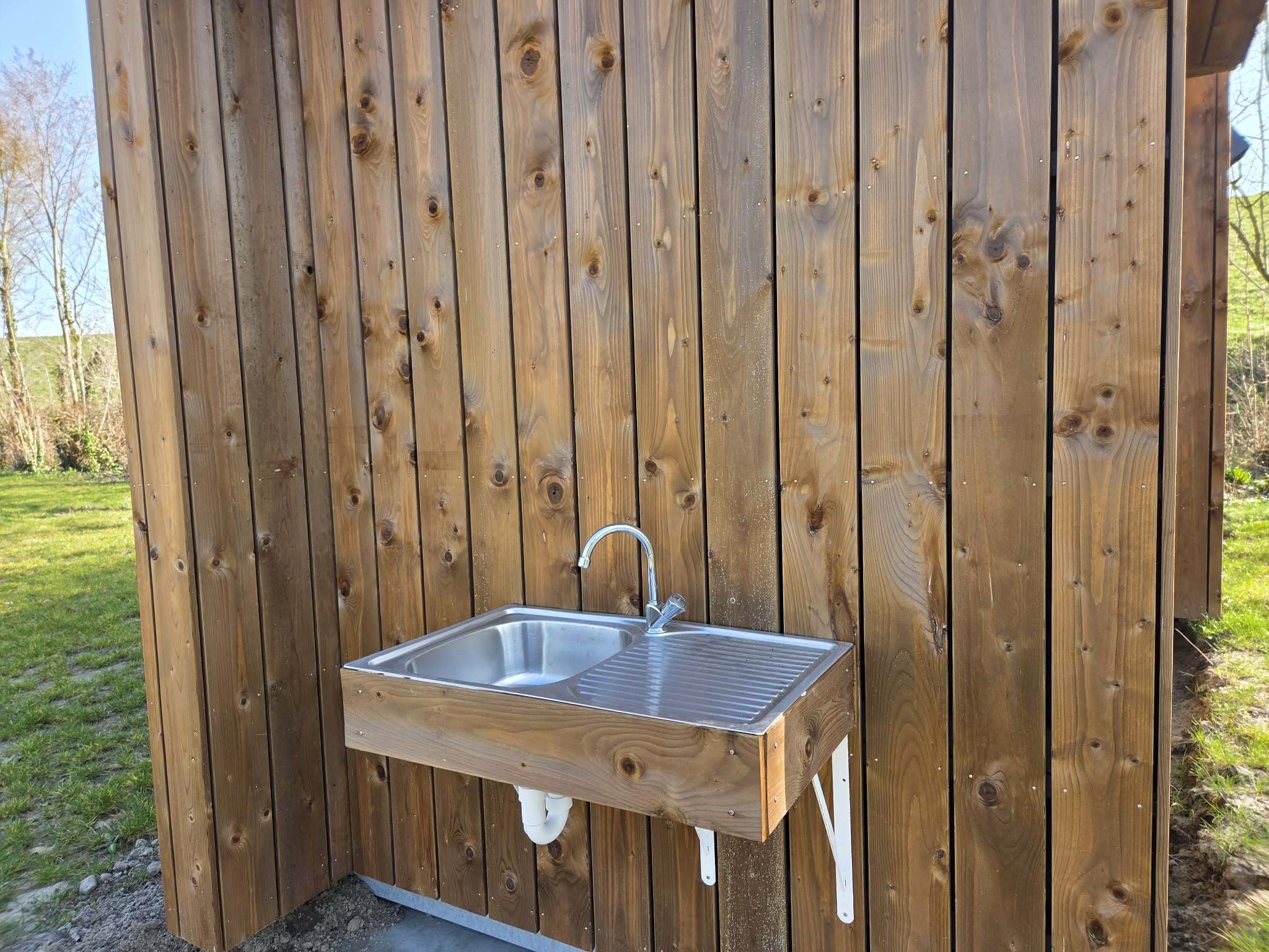 Luxe Comfortplaats XL verhard (130 m²) (mindervalide)